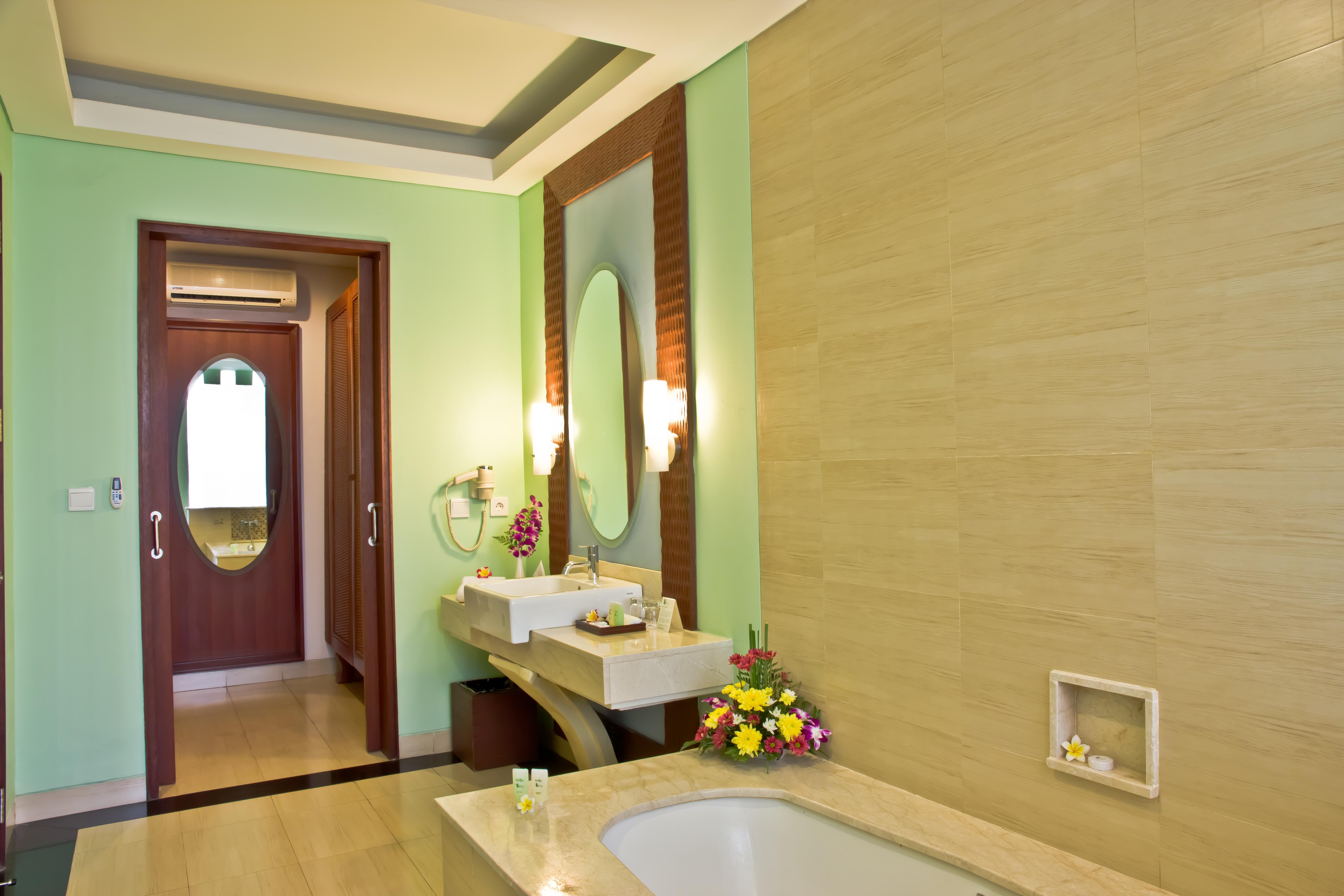 The Rani Hotel & Spa Kuta Lombok Eksteriør billede