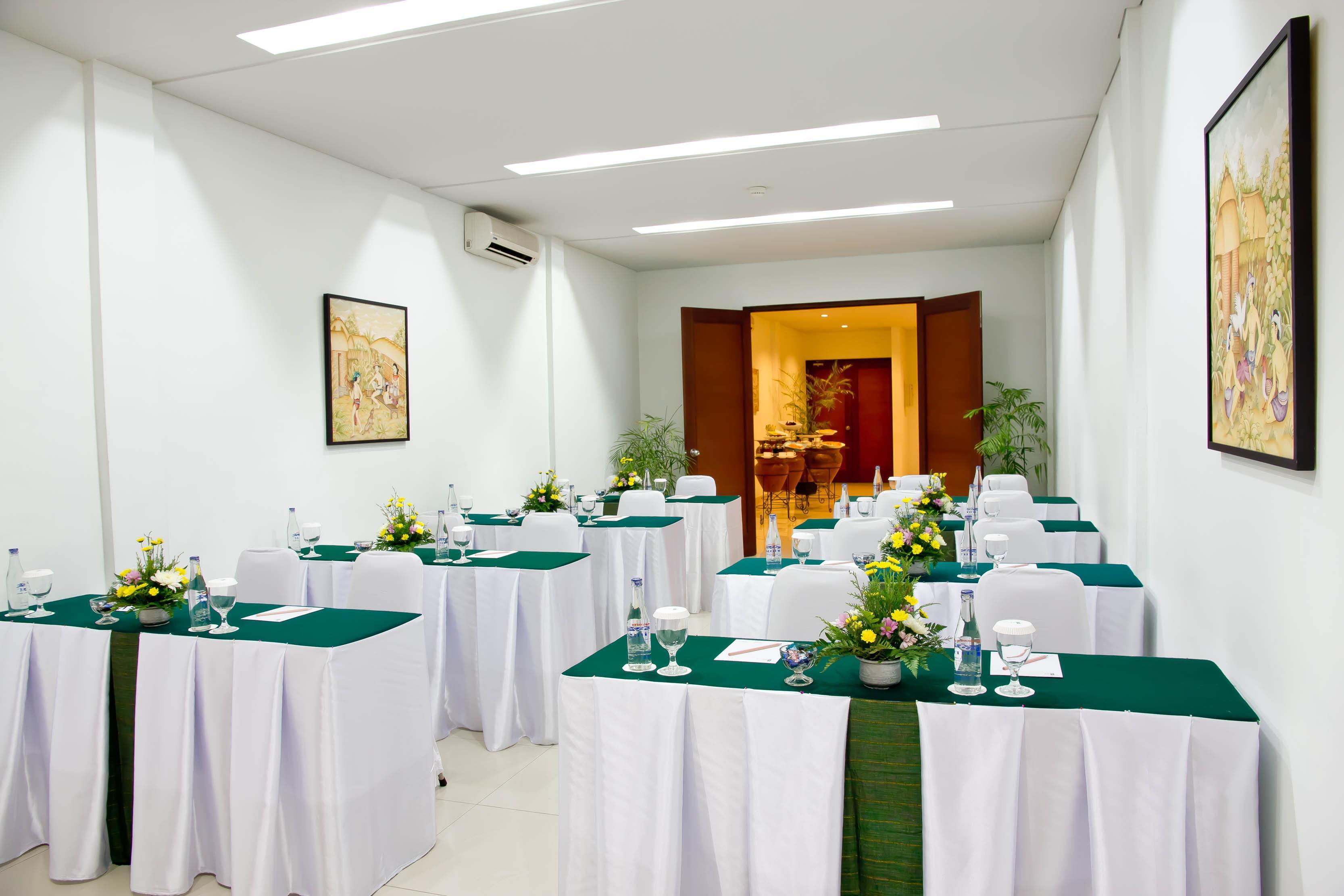 The Rani Hotel & Spa Kuta Lombok Eksteriør billede