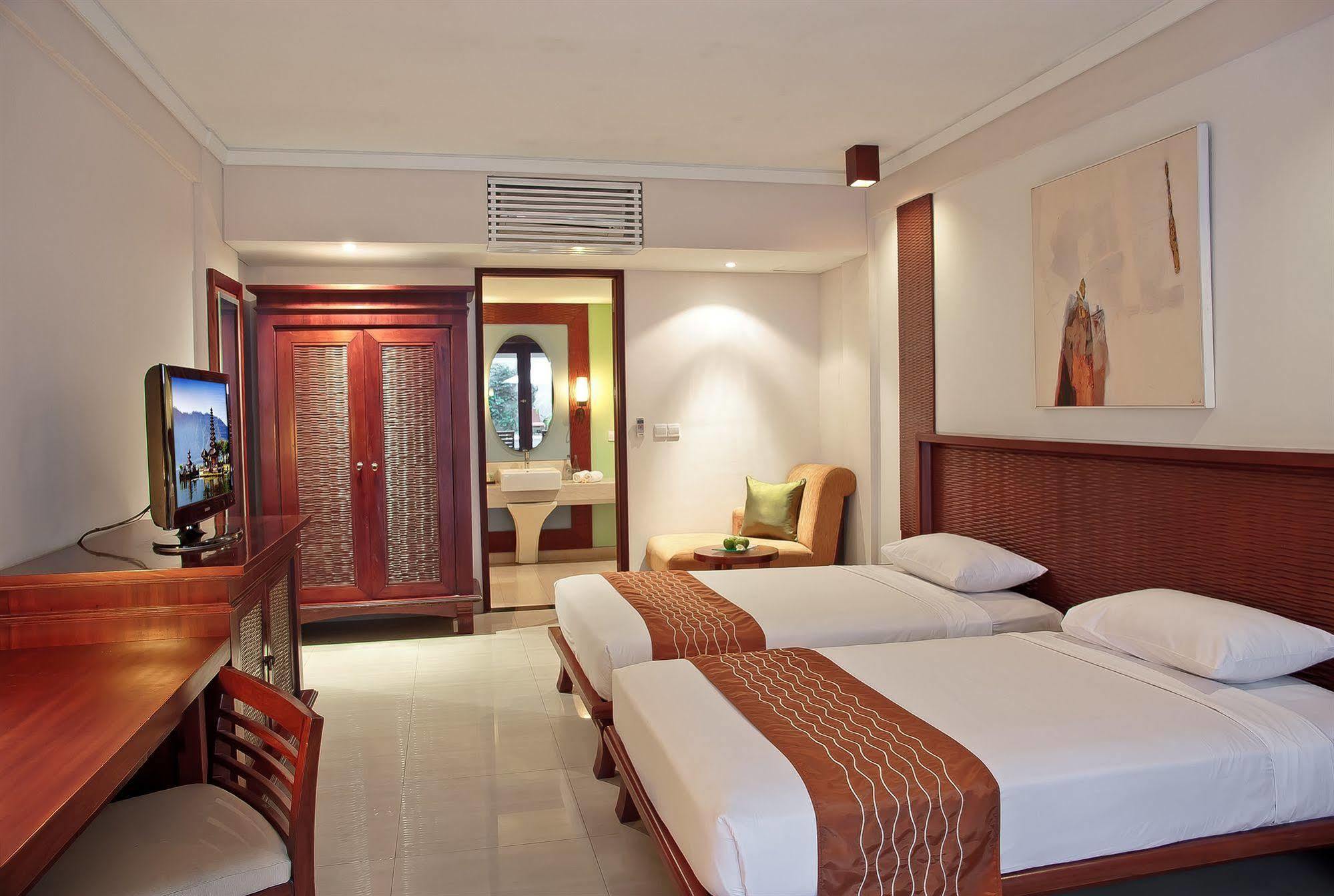 The Rani Hotel & Spa Kuta Lombok Eksteriør billede